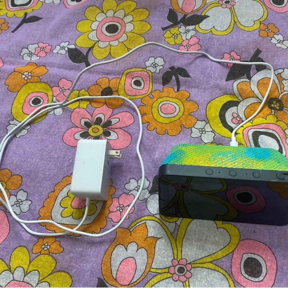 Amazon Echo Show Green Trippy Kids/for all Works perfectly